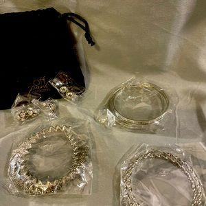 Off Park Collection earring set